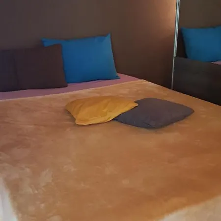 Beautiful Estudio Con Terraza Piscina Internet Parking Apartamento